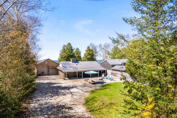 765 BRUCE ROAD 13 ROAD