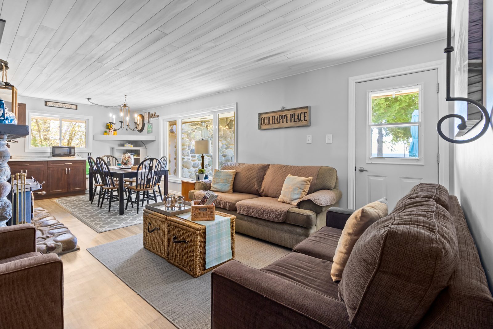 765 BRUCE ROAD 13 ROAD