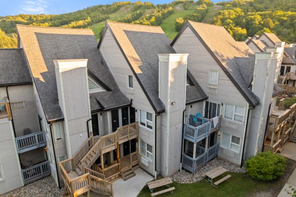 102 - 796468 GREY ROAD 19 ROAD