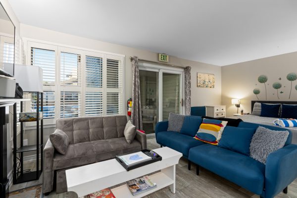 102 - 796468 GREY ROAD 19 ROAD
