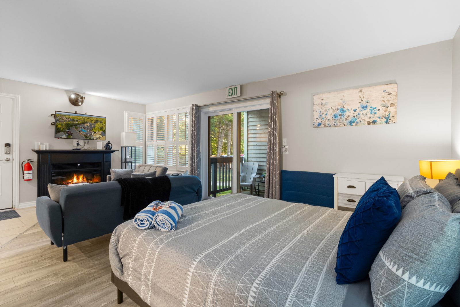 102 - 796468 GREY ROAD 19 ROAD
