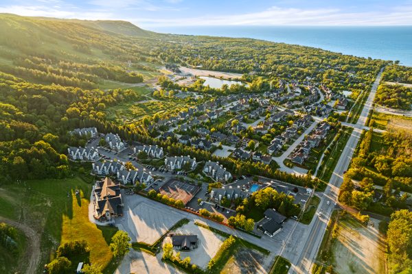 102 - 796468 GREY ROAD 19 ROAD