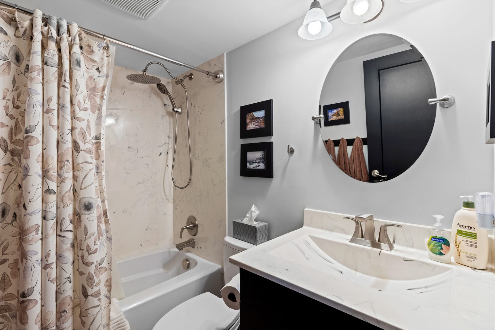 402 - 860 9TH STREET E