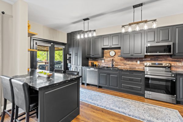 87 BONISTEL CRESCENT