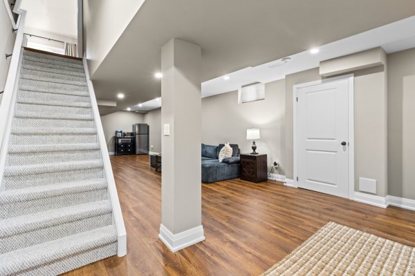 87 BONISTEL CRESCENT