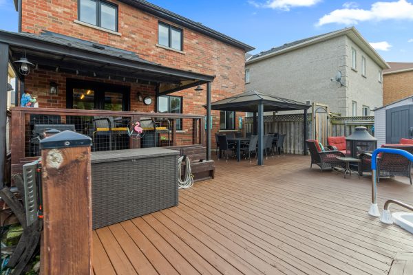 87 BONISTEL CRESCENT