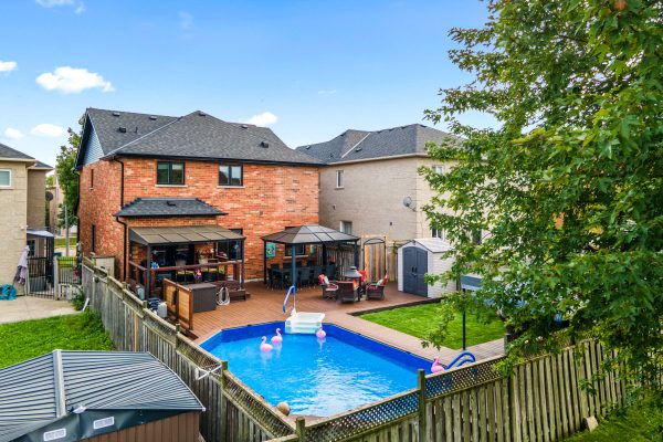 87 BONISTEL CRESCENT