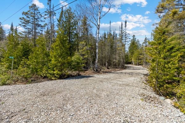916 DORCAS BAY ROAD