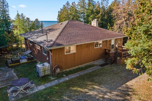 948 DORCAS BAY RD
