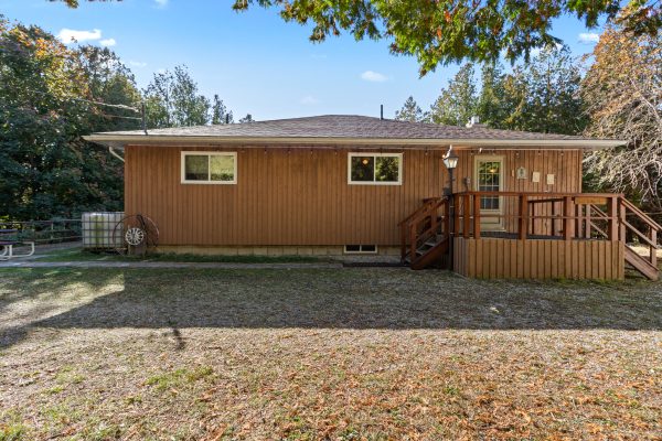948 DORCAS BAY RD