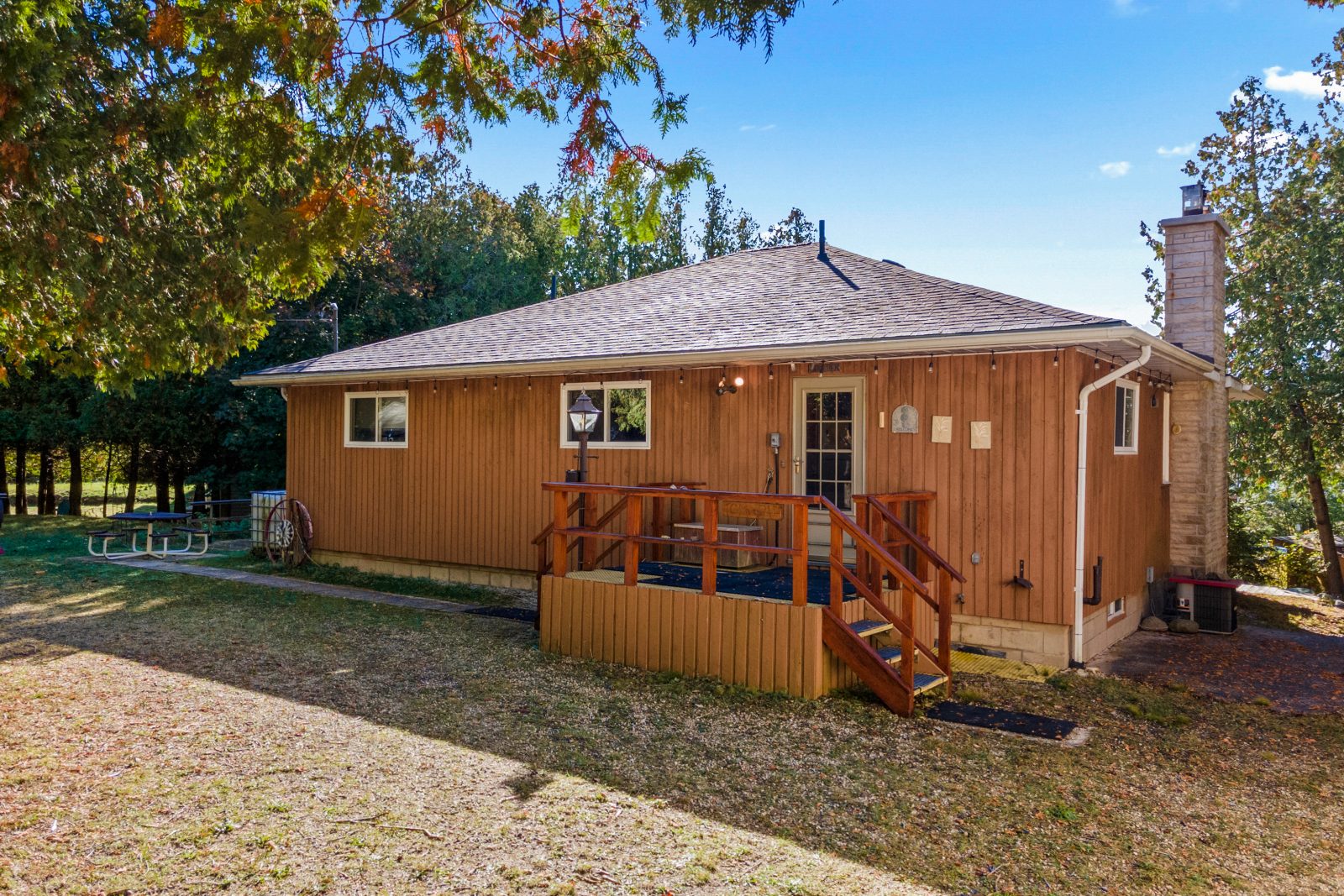 948 DORCAS BAY RD