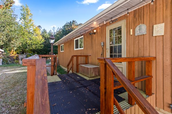 948 DORCAS BAY RD