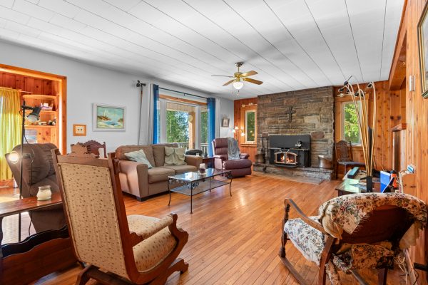 948 DORCAS BAY RD