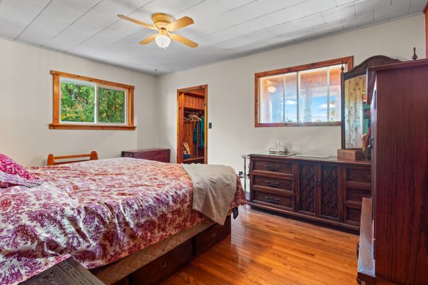 948 DORCAS BAY RD