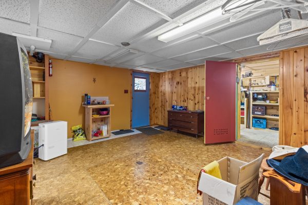 948 DORCAS BAY RD