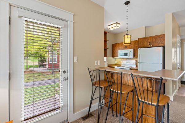 122 - 125 FAIRWAY COURT