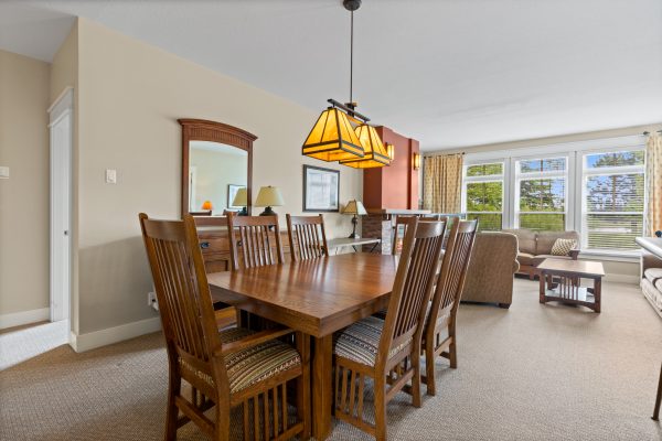 122 - 125 FAIRWAY COURT
