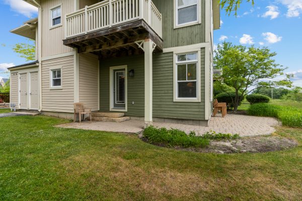 122 - 125 FAIRWAY COURT