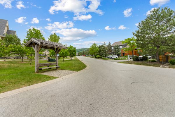 122 - 125 FAIRWAY COURT